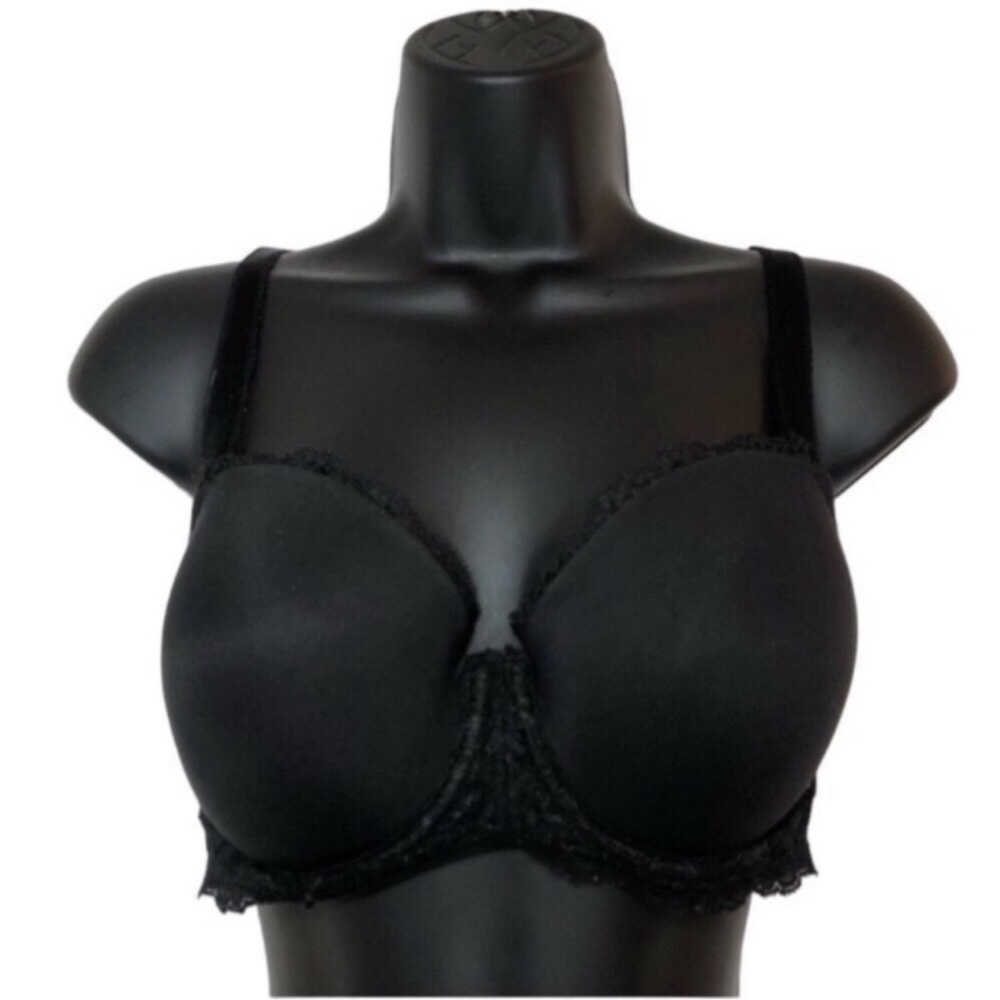 VICTORIA’S SECRET Dream Angels demi lined demi 34DD Black with lace
